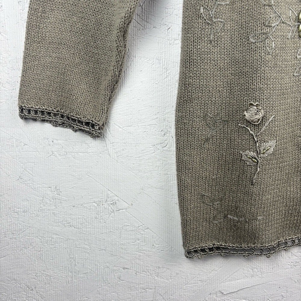 Vintage Shenanigans Embroidered and Beaded Beige Crocheted Sweater L - Picture 11 of 11